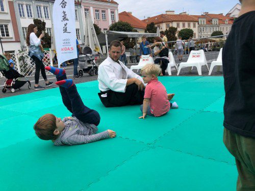 41323222 10156602044987114 7498674034486280192 o